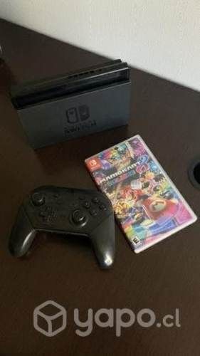 Consola switch + Mando Pro + Mario kart