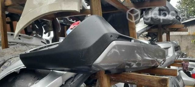 Toyota rav4 paragolpe trasero 2019