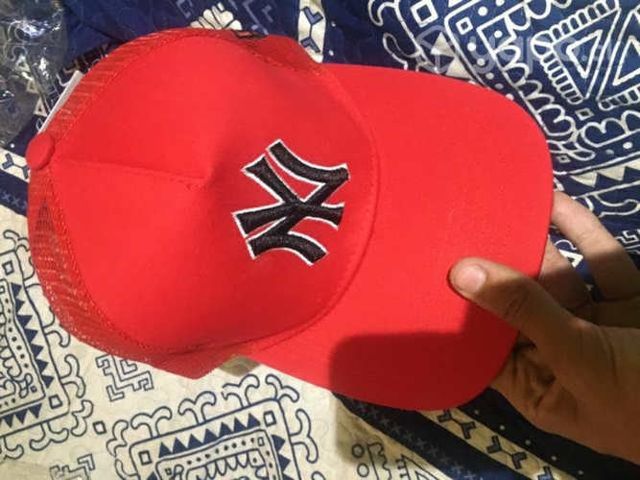 Gorros New era de diferentes colores