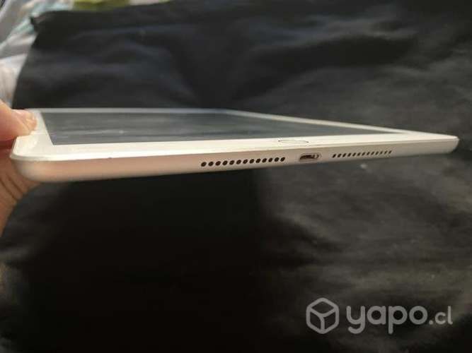 IPad 5ta generación 128gb como nuevo