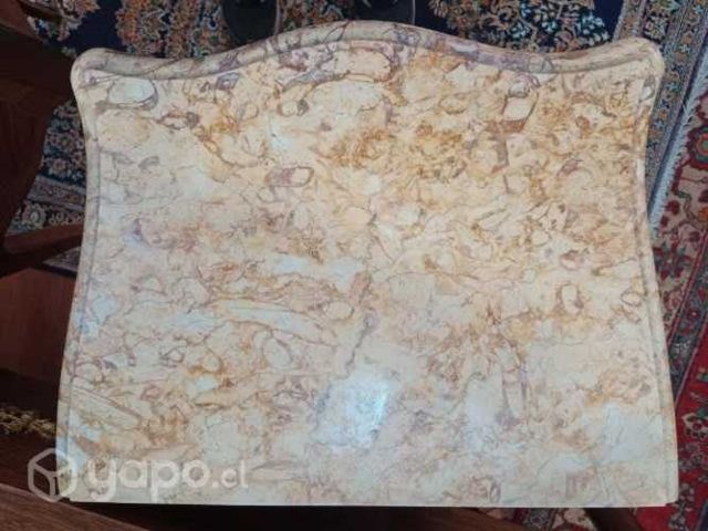 Pareja de veladores franceses con mármol