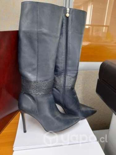Hermosas botas cuero