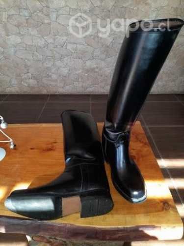 Botas chantilly