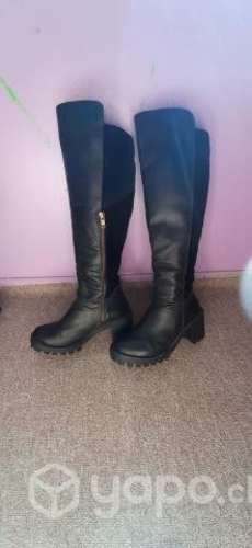 Botas Bucaneras Caprise, sin uso