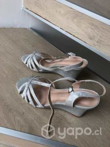 Sandalias plateadas