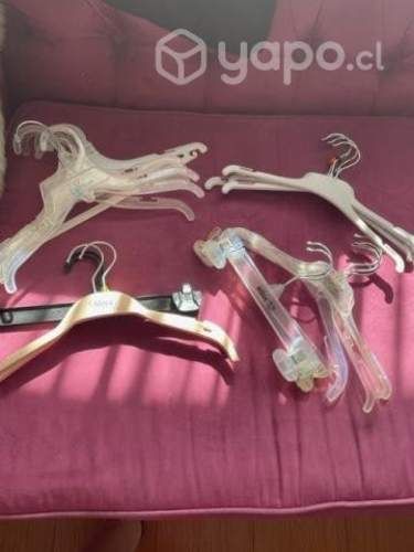 Colgadores ropa niños(as)