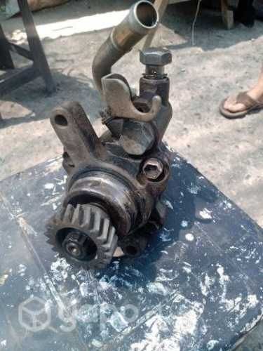 Bomba dirección Camión Hino FB99