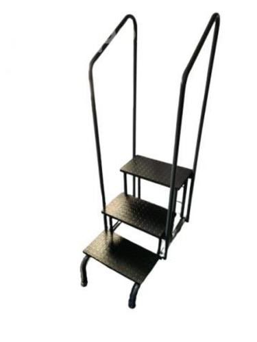 Escabel Tarima 3 Peldaños Pasamanos
