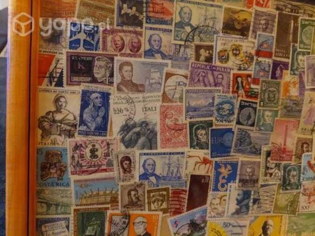 Estampillas de varios paises enmarcado