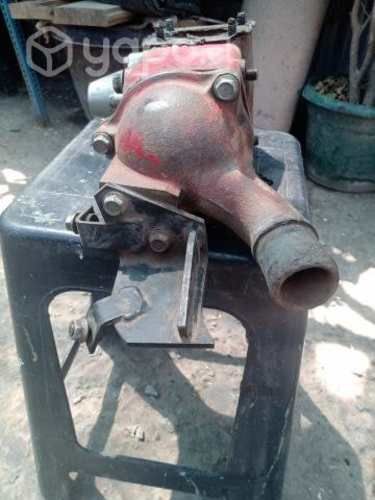 Bomba de Agua completa Camión Hino FB99