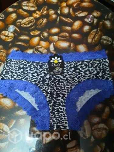 Biquini encaje diferente talla