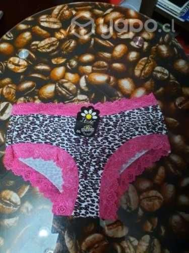 Biquini encaje diferente talla