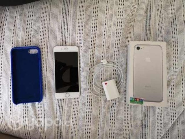 Iphone 7 blanco perfecto estado