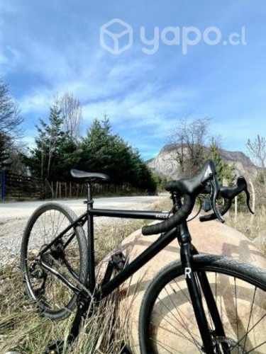 Bicicleta gravel Radler