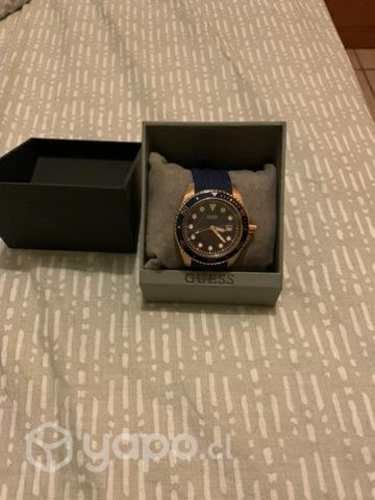 Noteabook más reloj guess