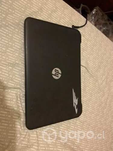 Noteabook más reloj guess