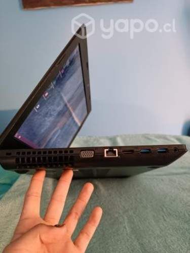 Notebook Lenovo Poco uso