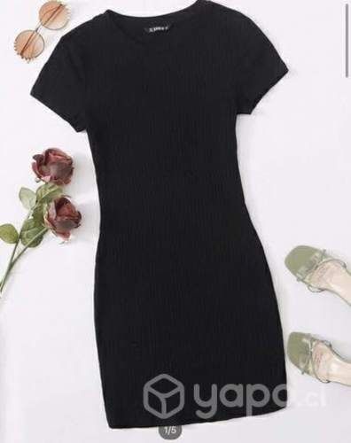Vestido ajustado negro