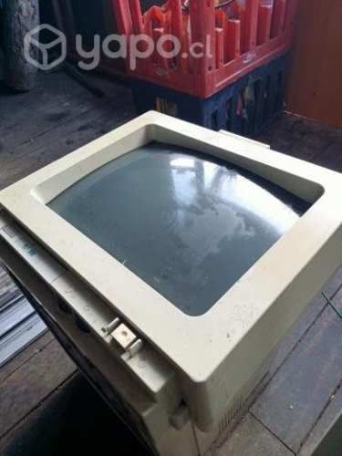 Monitor IBM original funcionando uso o colección