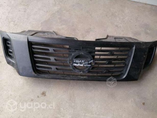 Máscara Nissan np300