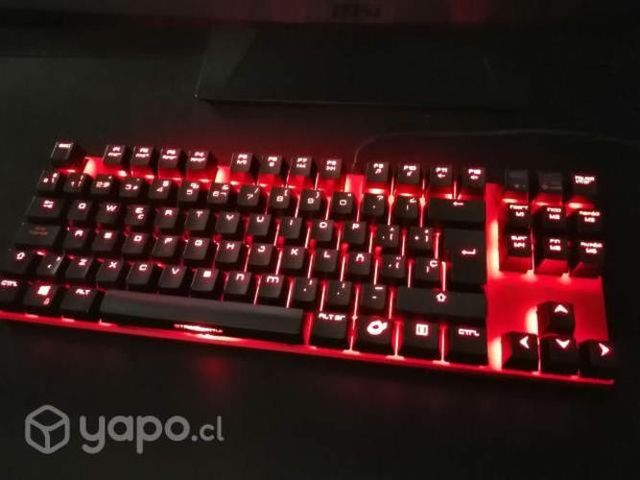 Teclado Mecánico Ozone StrikeBattle (Cherry Red)