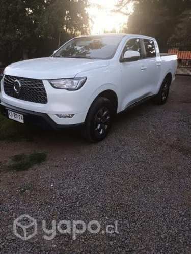 Camioneta poer 4x2 deluxe