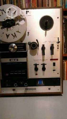 Grabadora carrete /cassette/ cartucho akai