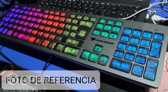 Teclado gamer Profesional COUGAR VANTAR AX