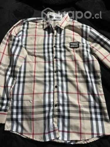 camisa y gorro burberry