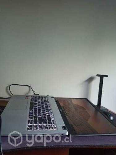 Acer aspire 5 Ryzen 5 (como nuevo)