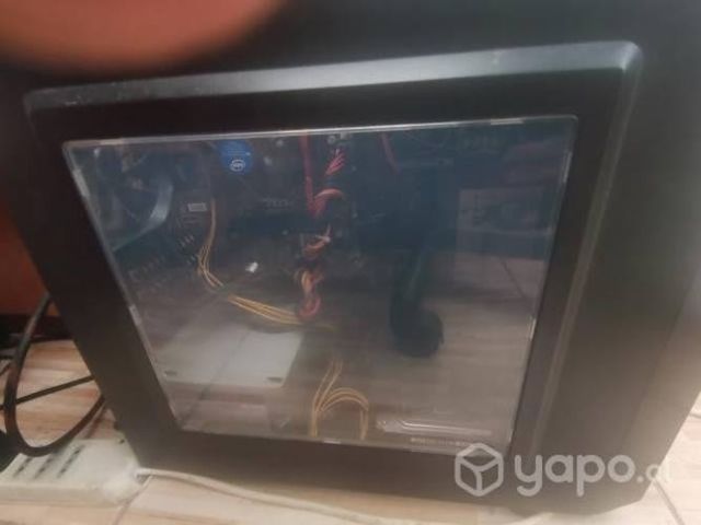 PC Gamer Gama Media alta