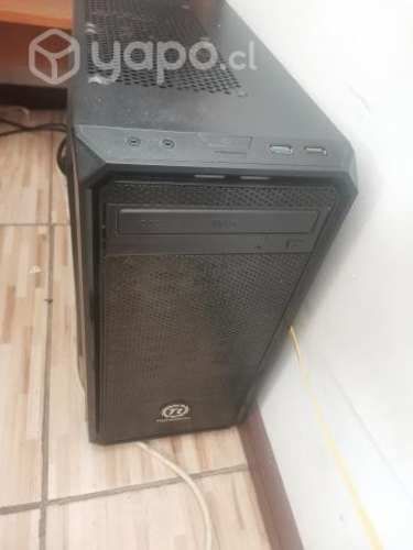 PC Gamer Gama Media alta