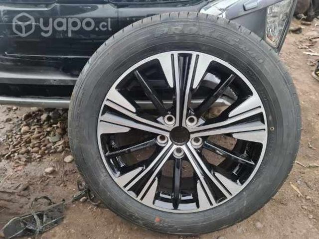 Llantan mitsubishi eclipse NUEVA Sin uso