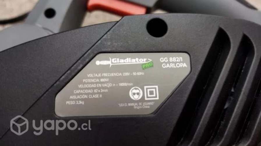 Cepillo Eléctrico Gladiator Pro 800w + 2cuchillas