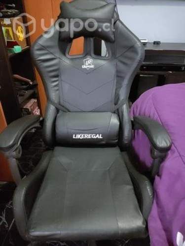Silla gamer con luces rgb