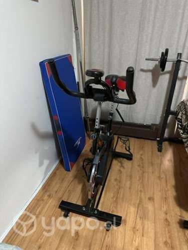 Bicicletea de spinning