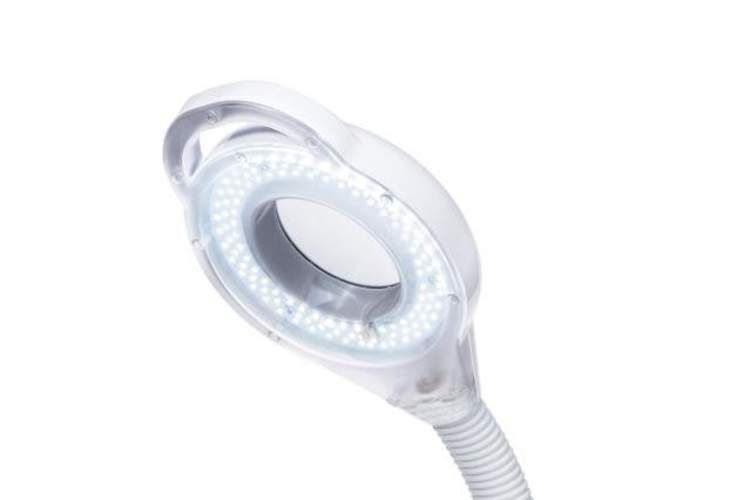 Lampara Lupa Led 8X Dinmable Pedestal Cosmetóloga