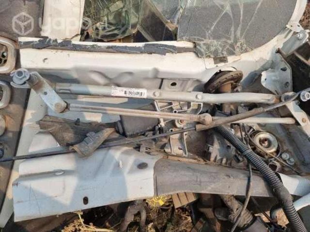 Motor limpiaparabrisas jeep renegade año 2017