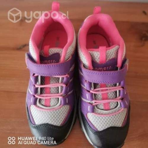 Zapatillas de niñas nuevas número 30