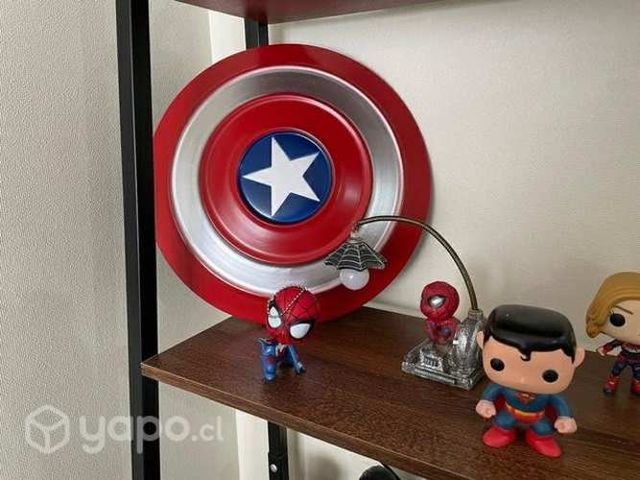 Figuras colección Capitan America y Spiderman