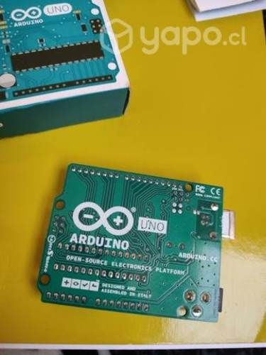 Arduino Uno Original con Carcasa + USB