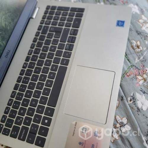 Notebook 2022 como nuevo