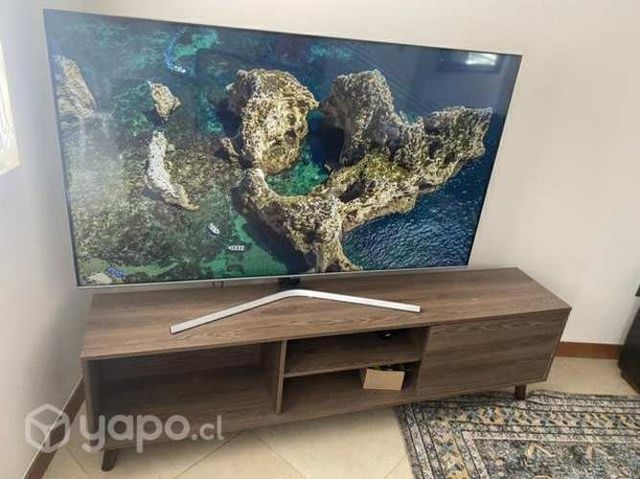 Tv 65 pulgadas Samsung serie 8 con su mueble