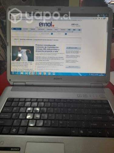 Notebook Sony Vaio con cargador