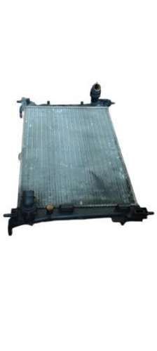 Radiador de motor Fiat Doblo 