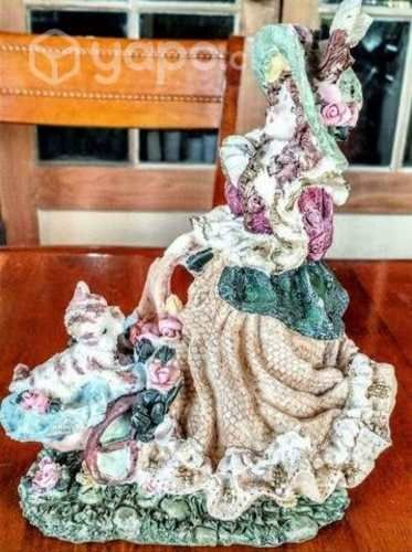 Figura Antigüa De Poliresina, Excelente Estado