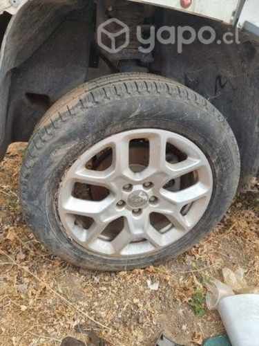 Llanta con neumático aro 17 jeep renegade año 2017