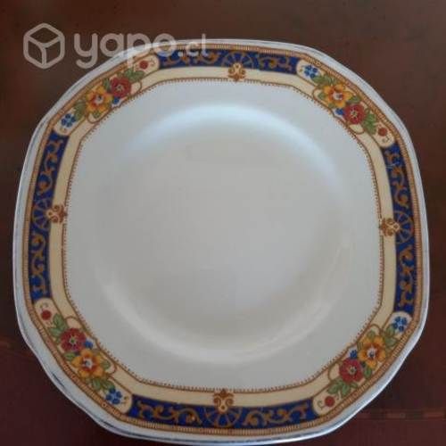 Plato ingles en tonos blanco y azul