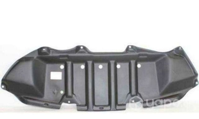 Cubierta motor Toyota Corolla 03/15