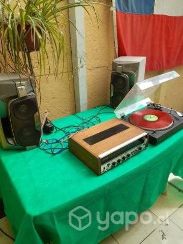 Equipo Sony con tornamesa